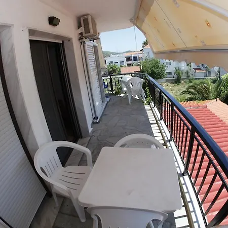 Badis Haus Apartment Toroni Room photo